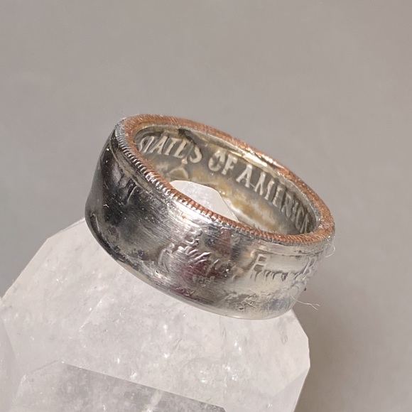 Bicentennial Half Dollar Coin Ring - Picture 9 of 10